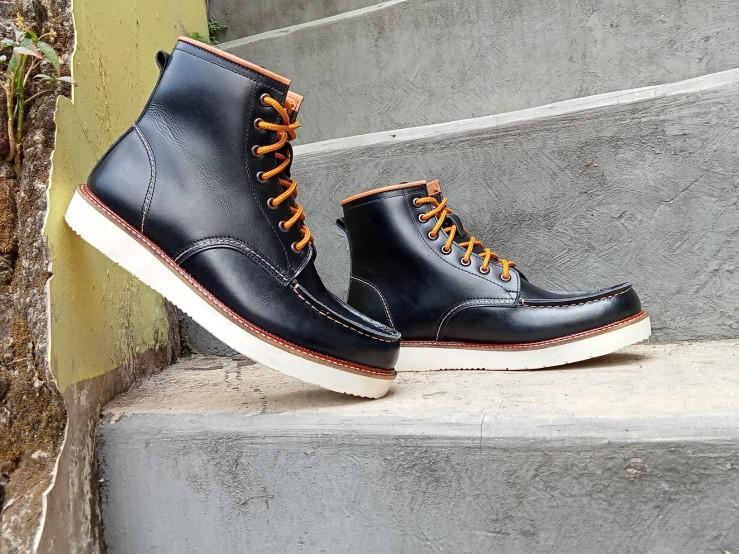 Product Introduction of sepatu boots model moctea sepatu boots model redwing sepatu boots kulit Pria Kerja 4