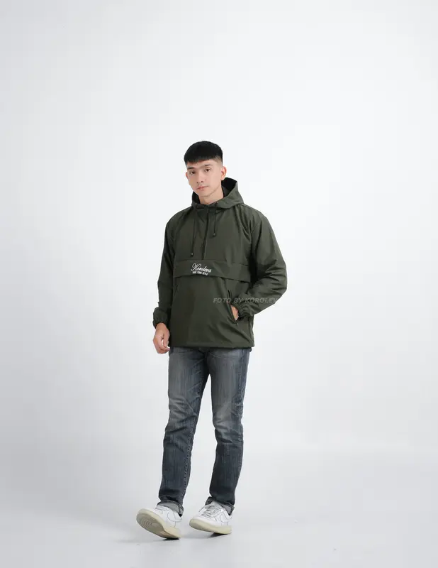 Jaket pria distro Bandung hoodie balik keren grosir pakaian pria jaket pria keren jaket cowok jaket parasut jaket parasut Motor pria jaket parka jaket pria distro Nyaman Semi bomber parasut Waterproof Casual Bordir Tebal Hitam jersey set 2