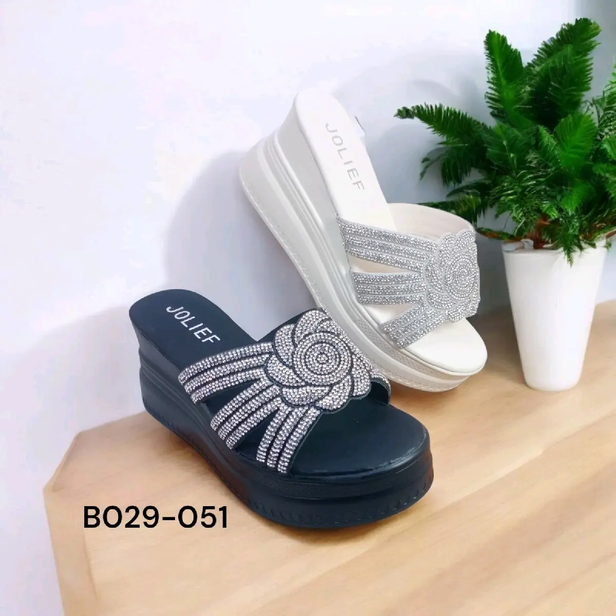 B029-051 SANDAL WEDGES IMPORT WANITA JOLIEF