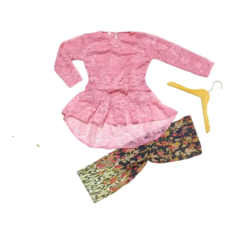 kebaya satu set brukat rok plisket untuk anak usia 4 sampai 14 tahun Fashion Cantik,kebaya modern,kebaya wisuda,kebaya anak perempuan. 5