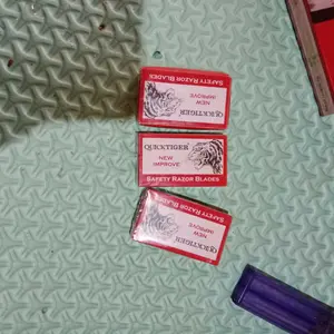 Quick Tiger 1 dus kecil isi 10 Pic Silet Cukur Super Kuat Tajam Safety Razor Blades New Improve