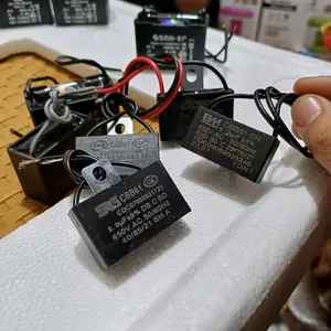 Kapasitor Kotak Hitam Kapasitor kipas angin berbagai ukuran