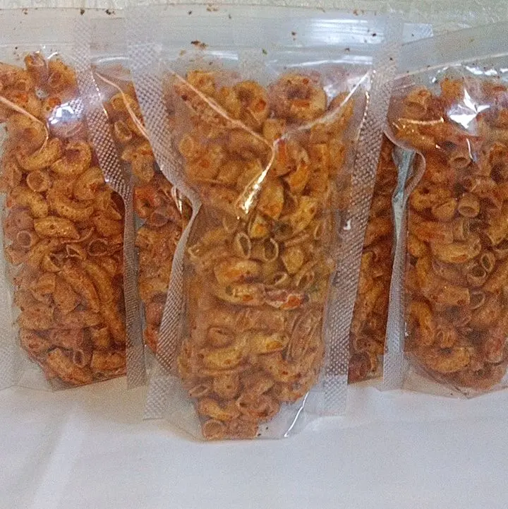 3pcs makaroni bantet varian pedas daun jeruk 3