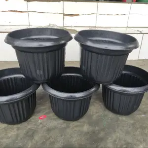5 buah pot bunga plastik warna hitam ukuran 25