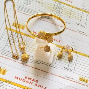 100% Asli Set Perhiasan Dewasa Mewah Dan Elegan Anti Luntur Anti Karat Berlapis Emas Muda Cocok Disemua Kulit