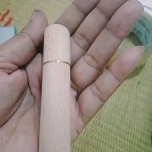 Set Jarum Jahit Tangan 30PCS Besi Selimut Kain Tong Kayu Kompak Ideal untuk Jahit Tangan dan Selimut Kain
