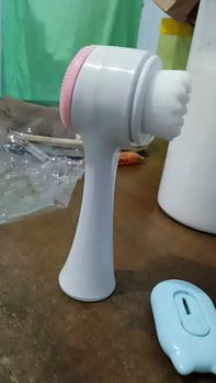 Product Review of Pembersih Wajah Dua Sisi 2 In 1 Sikat Plastik Pembersih Wajah Muka Halus Facial Cleansing Brush Silikon Import COD 335 from K**3 0
