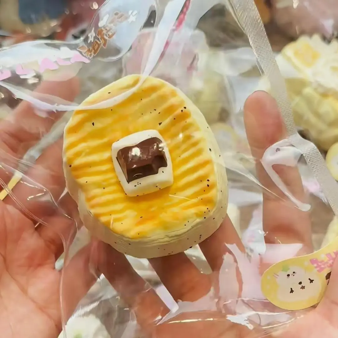 ズララ スクイーズ ストレス解消 スクイーズおもちゃ - TikTok Shop