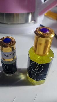 Product Review of Parfum Bunga Sedap malam Asli 12ml Safwana parfum from E**t 0
