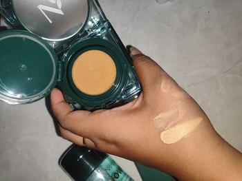 Product Review of 【Cushion】NPURE Centella Asiatica Flawless Matte Power Cushion / Cushion Kulit Jerawat / Skincare Infused /  Hypoallergenic / Dermatologically / Non-Acnegenic / Foundation Wajah / Concealer Berjerawat / Long Lasting from d**🤍 1