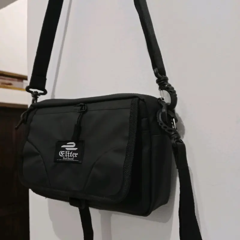 Eliter Valkyrie Slingbag, tas sling bag anti air tas selempang anti air, tas kotak tas premium Sporty Silver 5