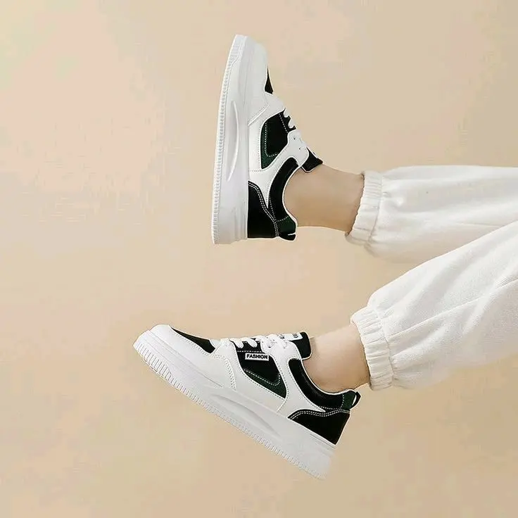 sneker terbaru Casual Olahraga Wanita Shoes Sneaker Putih Karet Hitam Kerja 8