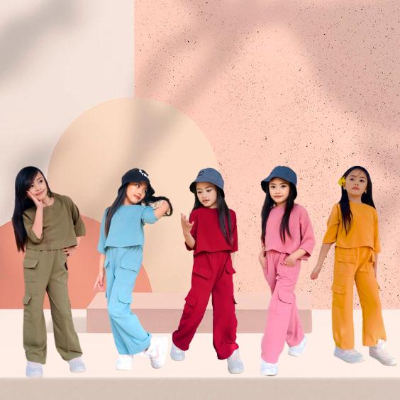 Product Introduction of ONE SET SETELAN BAJU CELANA CARGO CROP GEMPI ANAK 2-12 Tahun model terbaru 2023 Polos 3