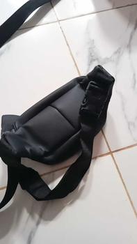 Product Review of Waistbag Tas Selempang Hitam Polos Pria dan Wanita Waterproof/Antiair Pinggang Slingbag waistbag casual wesbek kecil merah maron from M**i m**h 2