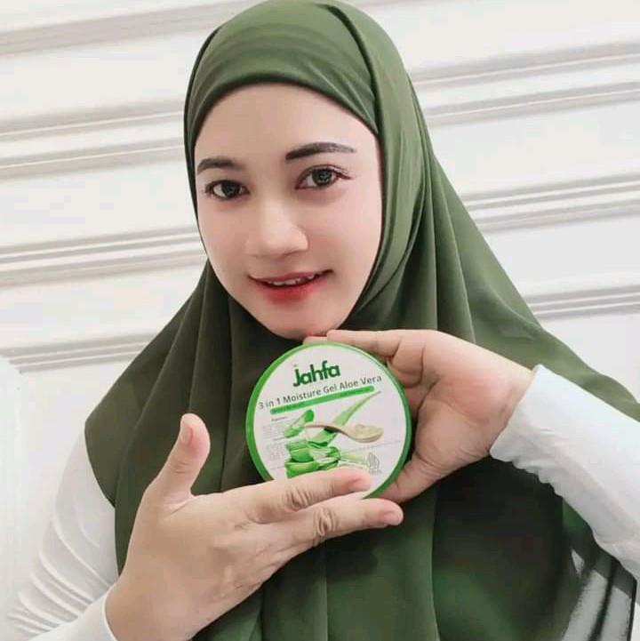 JAHFA ALOE SOOTING GELL FOR ALL SKINE 4