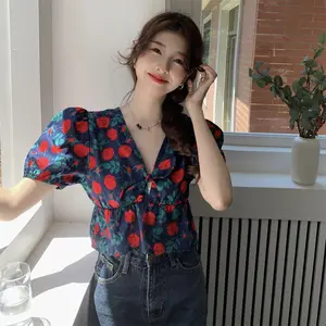 Atasan Wanita Baru Motif Bunga Mawar Lengan Lentur Model Prancis Vintage Motif Bunga V-Neck