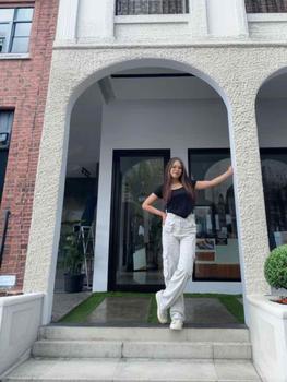 Product Review of Cargo Denim Pasir Putih Highwaist Loose Celana Jeans Wanita Korea from N**u 0