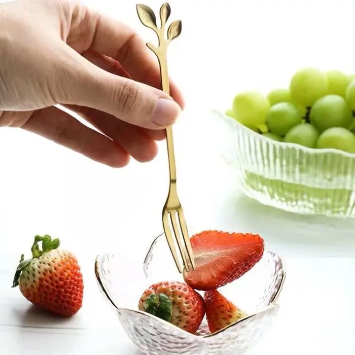 Sendok Garpu Kue Bentuk Daun / Sendok Garpu Buah Leaf Tea Gold Spoon