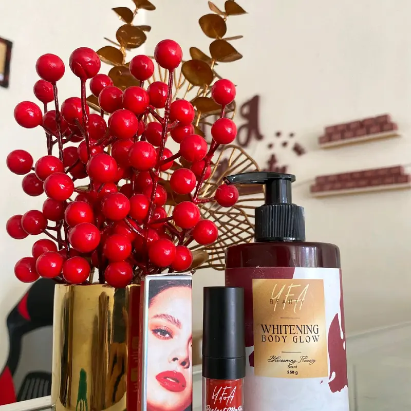 Paket Whitening body glow dan lip color perfek matte 0