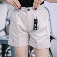 Celana Pendek Hotpants Wanita Kekinian Model Kancing Cream STANDAR (BB  40-55)