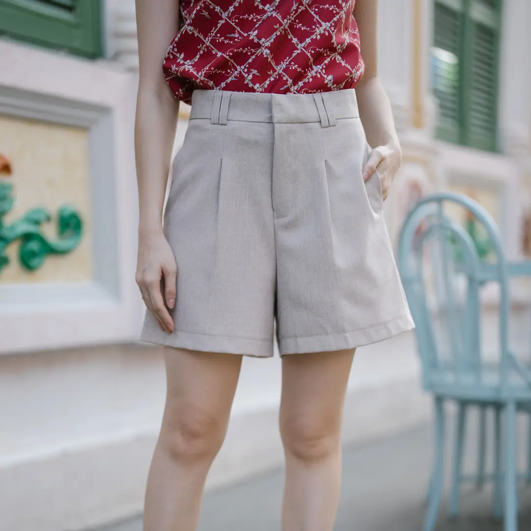 Beatrice Clothing Kairo Shorts - Celana Pendek Kasual Wanita