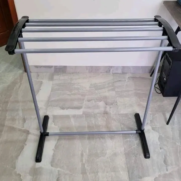 Jemuran handuk vinoda atau rak handuk  satu kaki Besi 4