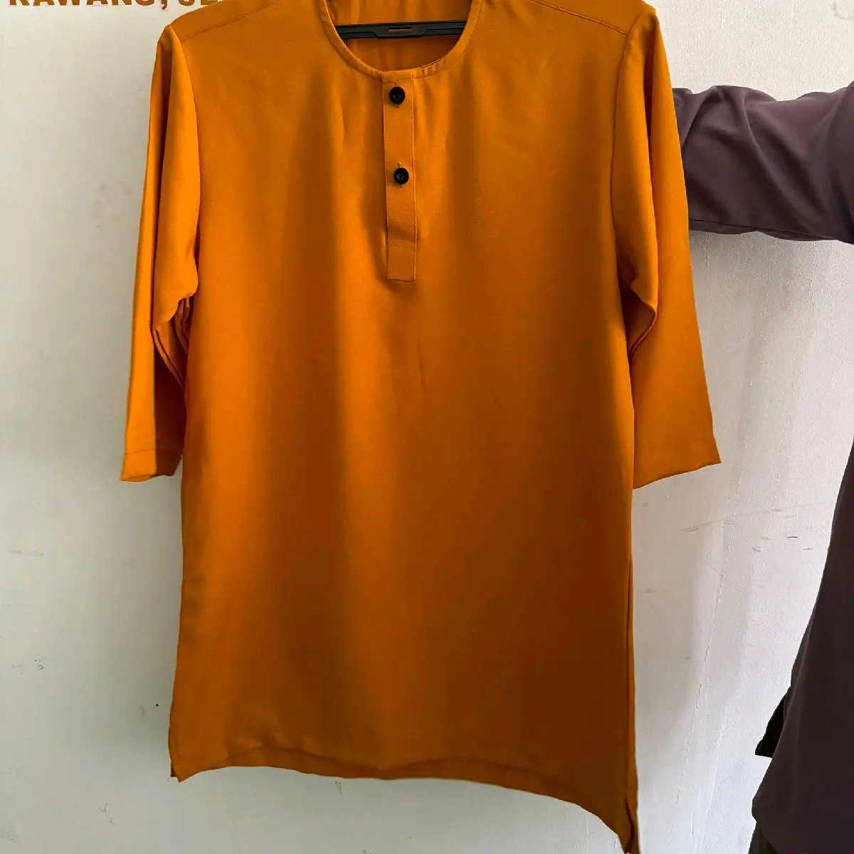 Kurta Tuah Three Quarter Como Crepe
