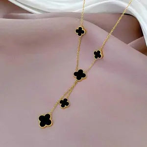Kalung Titanium Clover Juntai Kalung Rantai Clover Warna Gold Silver Rosegold