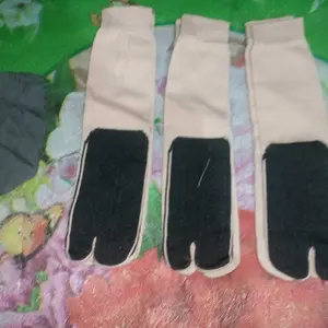 (Grosir) isi 3 pasang! Kaos Kaki Jempol  ,Muslimah / kaos kaki jari