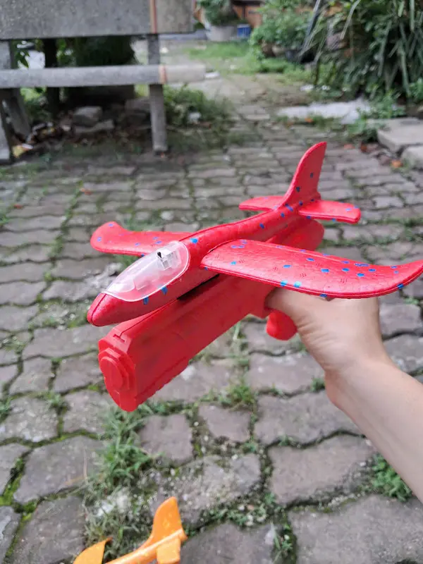 Đồ Chơi Vận Động Trẻ Em Bắn Máy Bay Xốp Có Đèn  Và Diều Ngoài Trời Toy 3
