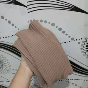 kerudung pasminah plisket premium
