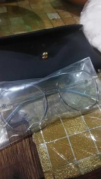 Product Review of 【COD+GRATIS KOTAK】EmokiI Kacamata - Betty - Kacamata Baca - Best Seller Pria Wanita Lensa Anti Blueray Kacamata Lensa 14 CM Frame Kacamata Fashion UV Protector 400 Trend Kacamata Stylish Premium from 🧚**🌸 0