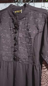 Product Review of Gamis Slavina Bordir Busui Kancing Muslim Wanita Simple Elegant Mayung Twill Nyaman Rempel Cantik from Y**i E** 1