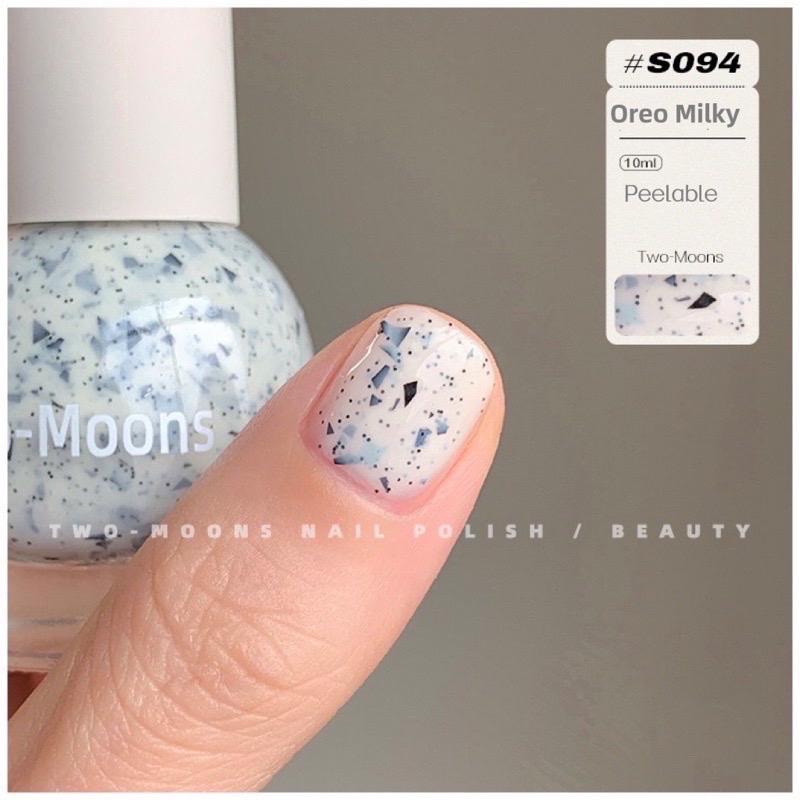Product Introduction of 【SG Instock】Two Moons WaterBased Peelable Aurora Glitter Nail Polish Quickly Drying Non Toxic 16