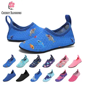 Sepatu Air Anak Laki-laki dan Perempuan - Sepatu pantai,Sepatu Renang|Anti Selip, Cepat Kering,Sol Karet Berkualitas Tinggi|Pilihan Ideal untuk Aktivitas Luar Ruangan,Perjalanan Pantai,dan Olahraga Air | Sepatu Olahraga Air,Sepatu Air Anak Usia 3-15 Tahun