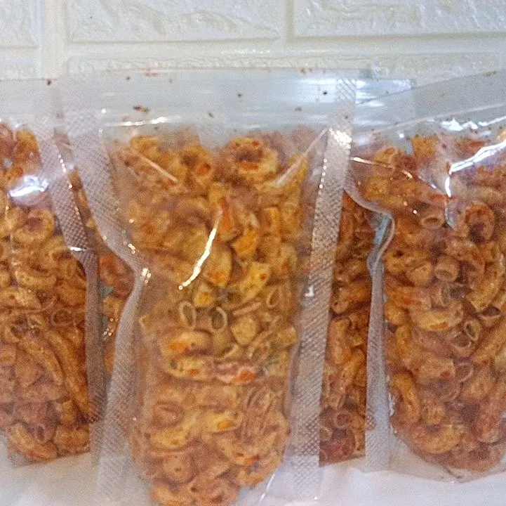 3pcs makaroni bantet varian pedas daun jeruk 2