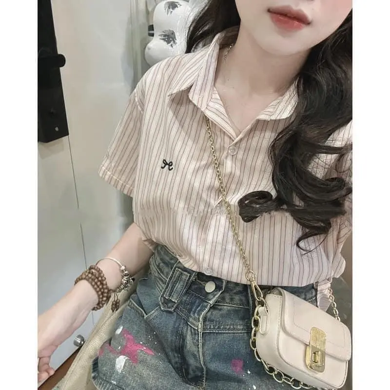 Áo sơ mi kẻ sọc nữ cộc tay thêu nơ kiểu dáng hàn quốc 4