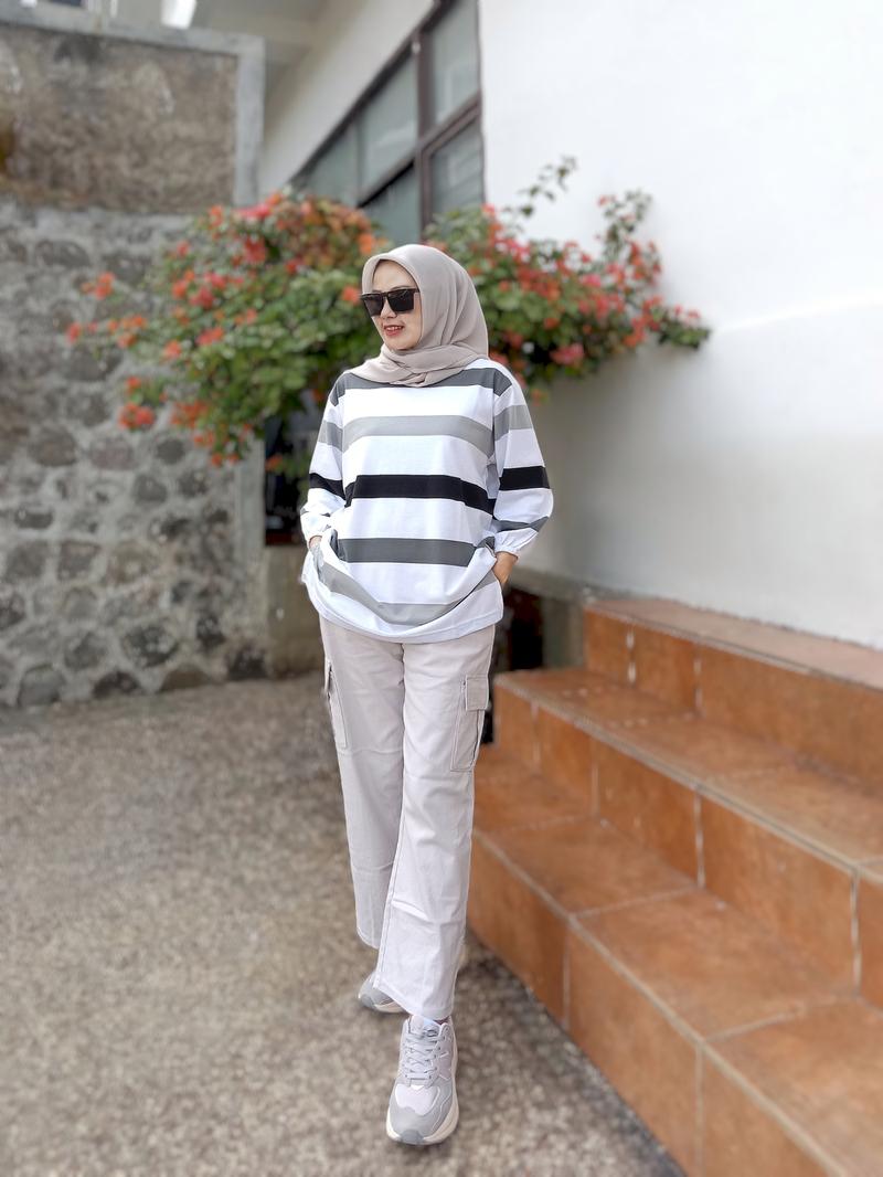 Product Introduction of T-Shirt Oversize Stripe Salur 3 Warna Lengan Kerut / Terbaru Kaos Jumbo Katun Garis Lengan 7/8 21