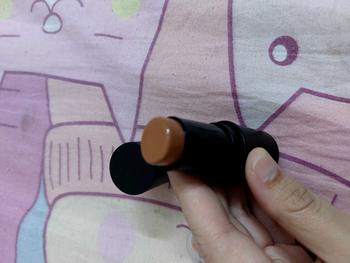 Product Review of FOCALLURE 4 Colors Highlight&Contour Stick Face Highlighter Contour Face Makeup Beauty FA01 from N**d 2