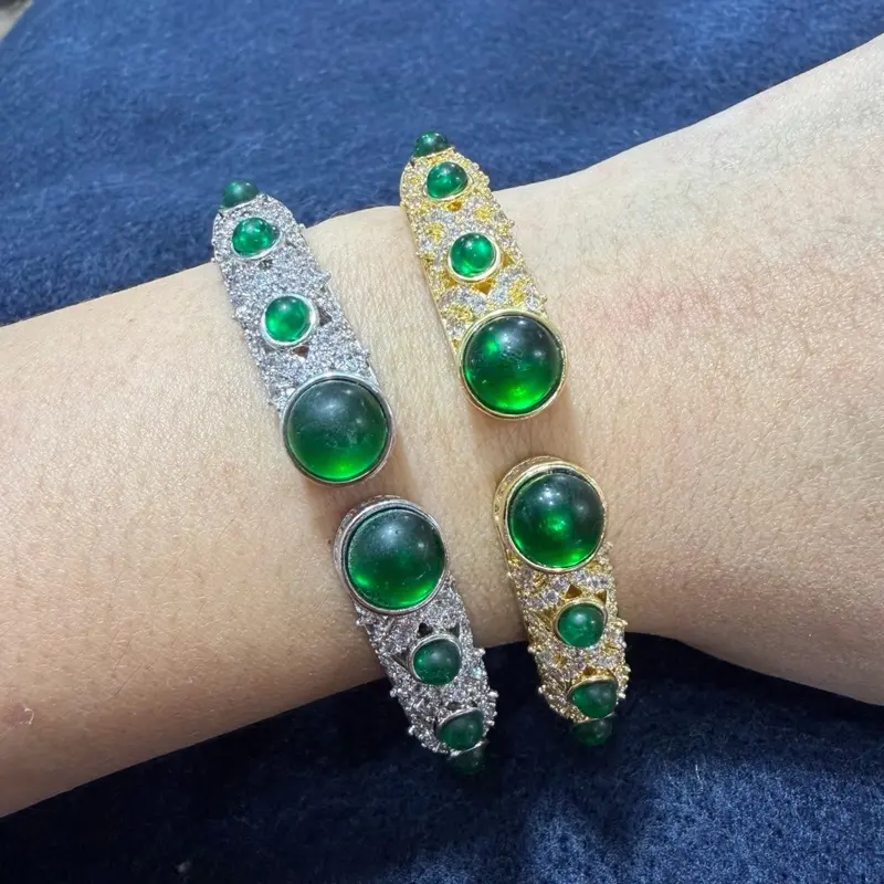 Gelang Bangle imitasi zamrud zircon impor gold dan silver