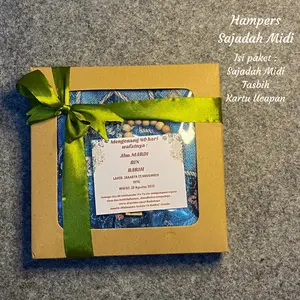 HAMPERS MURAH SAJADAH MIDI TASBIH KEMAS BOX PITA Hadiah Lengkap 10 Paket Sajadah Midi 10 Tasbih 10 Kemasan Box Pita Ideal untuku Shalat dan Kesempatan Khusus ECERAN