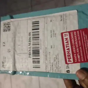 Defen Jewelry - Gelang Rantai Titanium Wanita Anti Luntur Perhiasan Cewek Mewah Motif Bulat Hitam Permata Anti Karat  Model Ruby 446