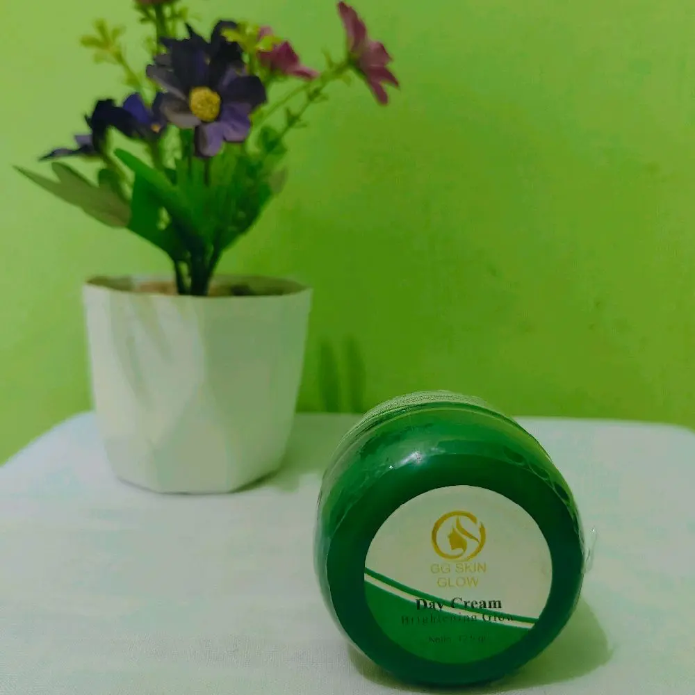 DAY CREAM GG SKIN GLOW PREMIUM