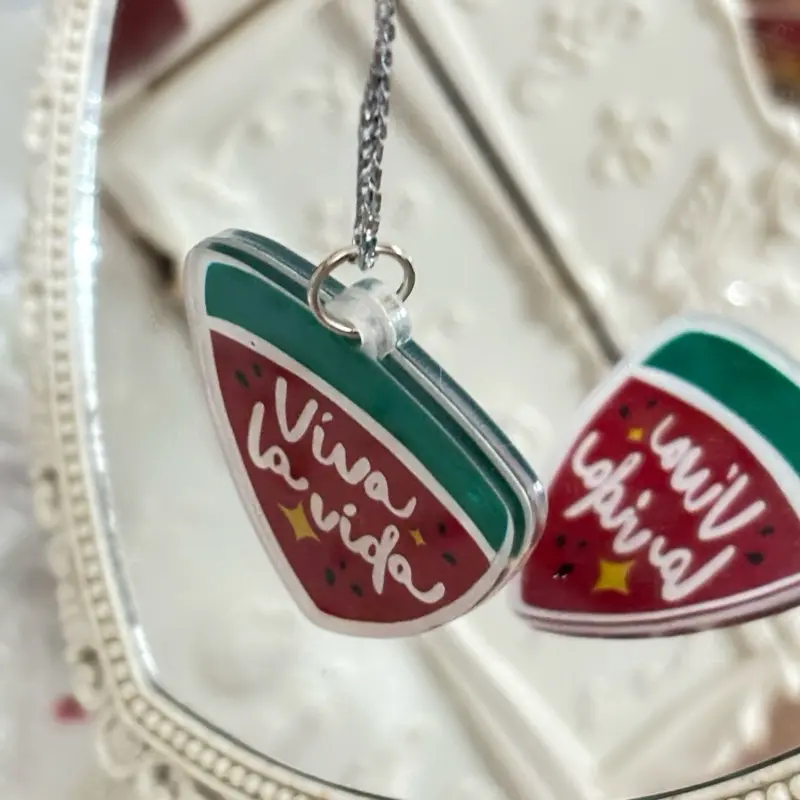 viva la vida 2in1 keychain + kalung (dua sisi) by chellio stuff twingkling watermelon cod adjust (bisa dikecilin) 1