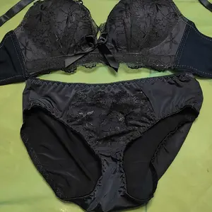 Picalela Set Bra & Celana Wanita Muda Tanpa Kawat Renda Sulam Push Up Tulle Cup 3/4 Model Segitiga Fashion Korea