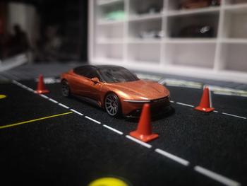 Product Review of Traffic Cone Skala 64 Cocok Untuk Diorama Hotwheels 1 Pak Isi 2 pcs from F**i R**n 0