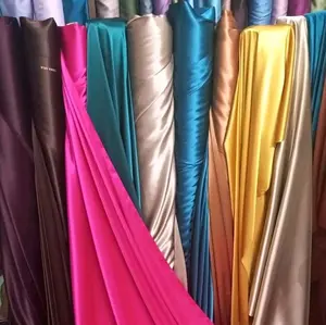 Yamaha Satin Slik Premium - Kain Berkualitas Tinggi untuk Pakaian dan Dekorasi