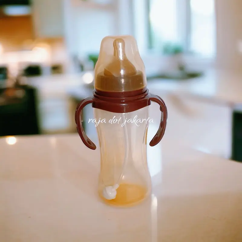 Botol susu jumbo 330ml dengan selang anti sedak sudah bpa free / botol gagang bahan tebal Bola Sedotan Accessories Bayi Minum Bottle 6