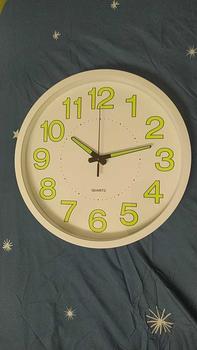 Product Review of Wall Clock Silent Non-Ticking with Night Light Glow In The Dark Round Clock Ready Stock in Malaysia from M**d A**n S**h 3