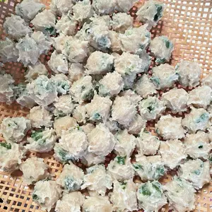 Bakso ikan ukuran sedang isi gajih sapi & daun sesin Food Frozen